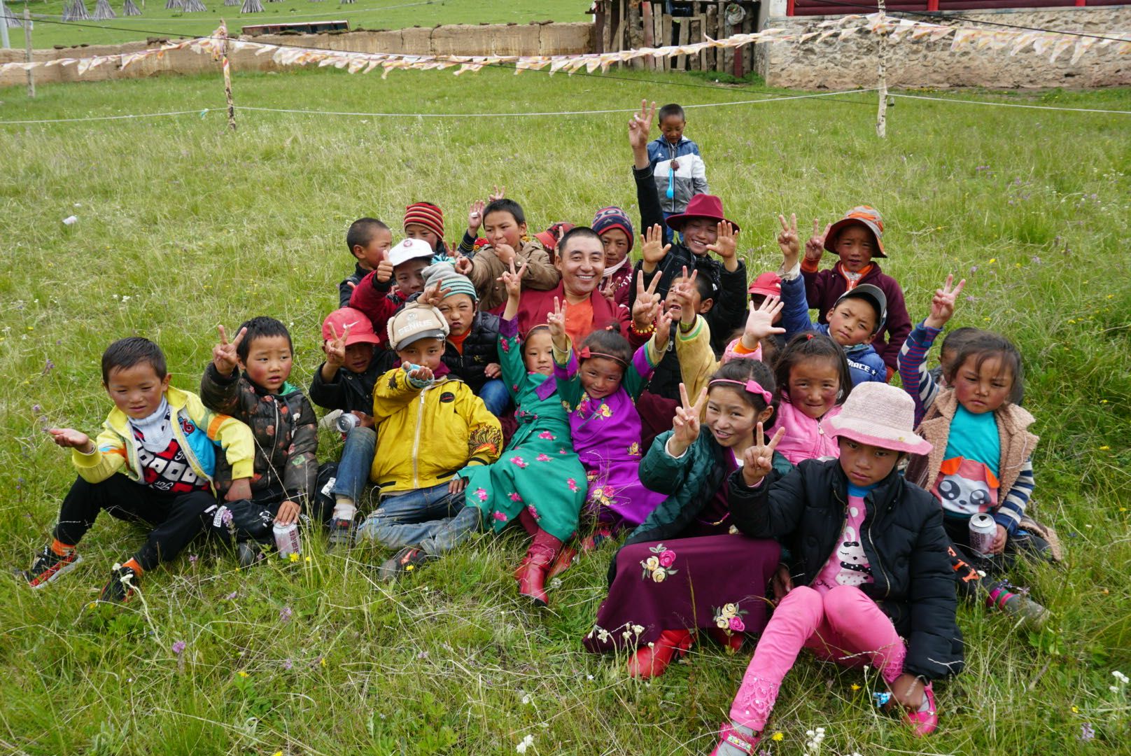 KAIYUAN.COM公益回顾丨家国同欢月同圆 温暖满载甘孜州(图14)